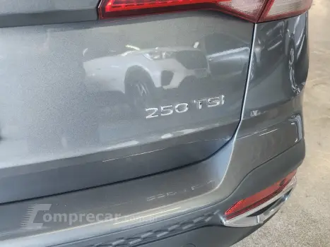 TAOS 1.4 250 TSI TOTAL FLEX HIGHLINE AUTOMÁTICO