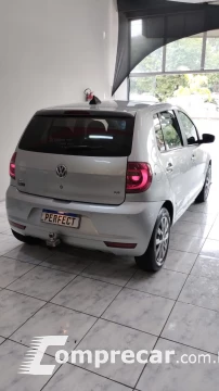 Volkswagen FOX 1.6 MI 8V 4 portas