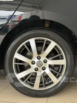 Sentra SL 2.0/ 2.0 Flex Fuel 16V Aut.