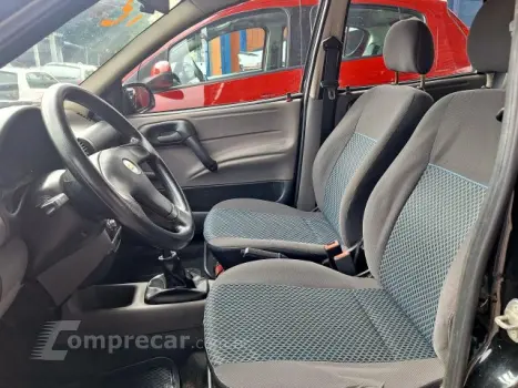 CLASSIC - 1.0 MPFI LS 8V 4P MANUAL