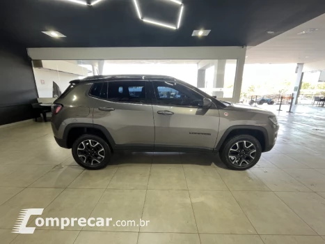 COMPASS 2.0 16V Trailhawk 4X4
