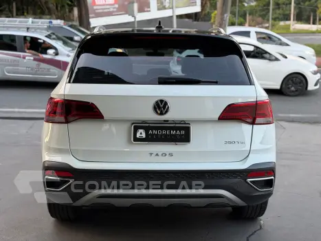 Taos 1.4 250 Tsi Total Flex Highline Automático