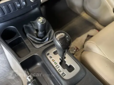 HILUX SW4 3.0 SRV 4X4 7 LUGARES 16V TURBO INTERCOOLER DIESEL