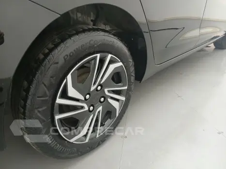 ONIX 1.0 TURBO FLEX LT AUTOMÁTICO