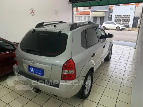 TUCSON 2.0 GL 2WD 16V