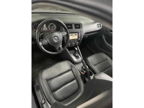 JETTA 2.0 COMFORTLINE 120CV FLEX 4P TIPTRONIC