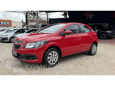 CHEVROLET ONIX 1.4 MPFI LT 8V FLEX 4P MANUAL 4 portas