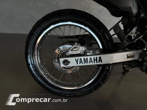 XTZ 250 TÉNÉRÉ
