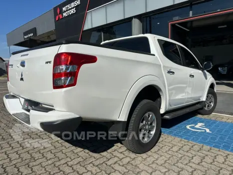 L200 TRITON 2.4 16V Turbo Sport HPE CD 4X4