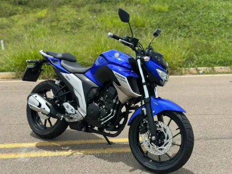 FZ25 FAZER