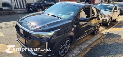 Fiat FASTBACK 1.0 Turbo 200 Impetus 4 portas