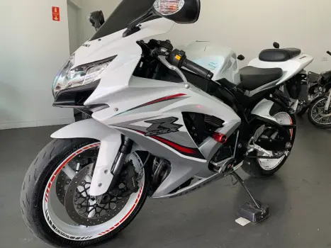 SUZUKI GSX-R 750 SRAD