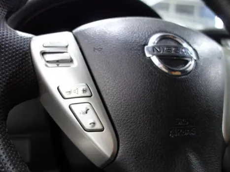 VERSA - 1.6 16V SL 4P MANUAL