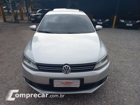 Jetta 2.0 Comfortline Flex 4P Tiptronic