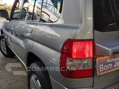 Pajero Tr4 2.0 4X4 16V 131Cv Gasolina 4P Automático