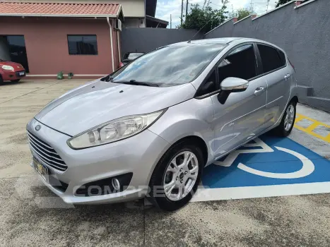 FORD FIESTA 1.5 SE Hatch 16V 4 portas