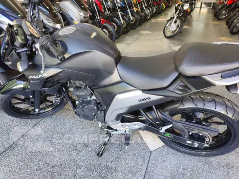 FZ25 250 FAZER FLEX