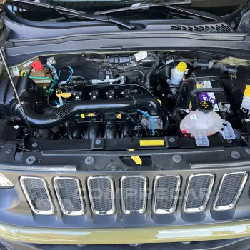 Renegade Longitude 1.8 4x2 Flex 16V Aut.