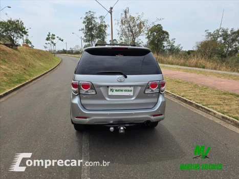 HILUX SW4 2.7 SR 4X2 16V