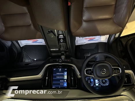 XC40 2.0 T5 Momentum AWD Geartronic