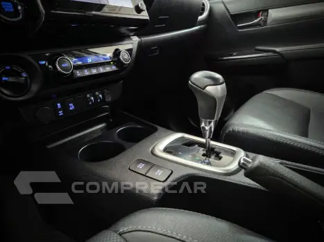 HILUX 2.8 D-4D TURBO DIESEL CD SRX 4X4 AUTOMÁTICO