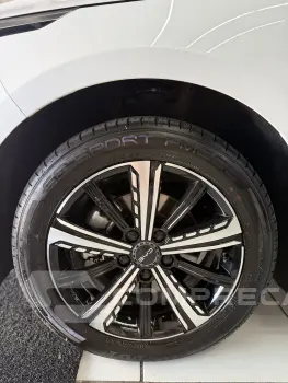 KING 1.5 Dm-i Phev GS