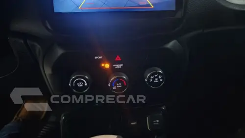 Renegade 1.8 4x2 Flex 16V Aut.