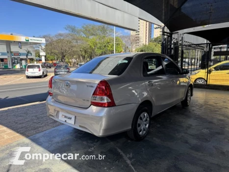 ETIOS SEDAN - 1.5 XS SEDAN 16V 4P AUTOMÁTICO