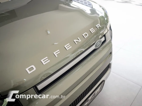Defender 90 D300 HSE Diesel Aut.( Hibr.)