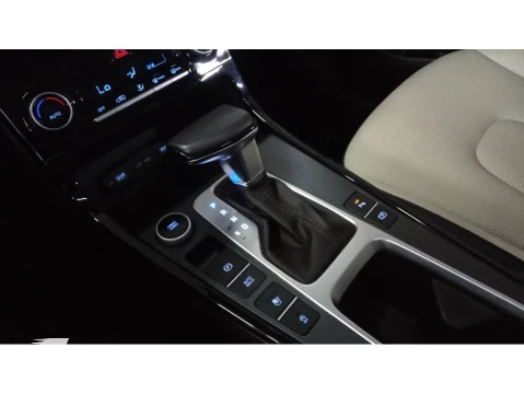 Hyundai CRETA 2.0 FLEX ULTIMATE AUTOMÁTICO 4 portas