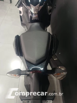 NINJA 400