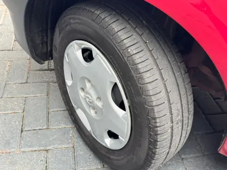 CELTA 1.0 MPFI Life 8V