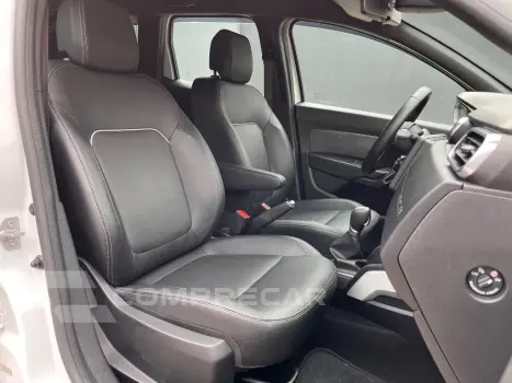 DUSTER Iconic 1.3 TB 16V Flex Aut.