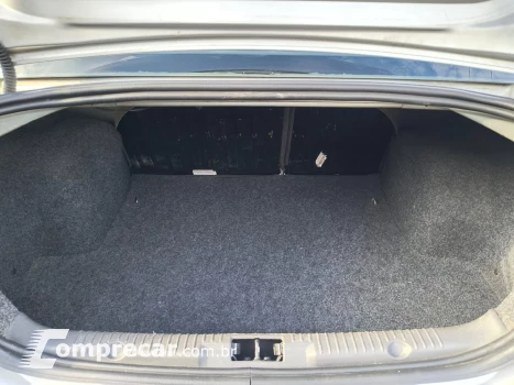 FIESTA 1.6 Rocam Sedan 8V