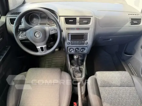 FOX - 1.6 MI 8V 4P MANUAL