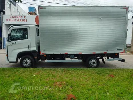 Volkswagen Delivery Express+ 2.8 Prime (Baú de alumínio) 2 portas