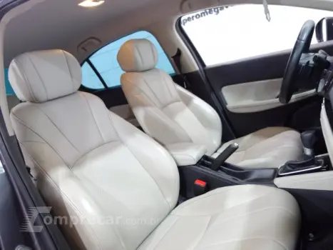 CITY - 1.5 I-VTEC TOURING CVT