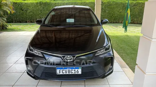 Toyota Corolla 4 portas