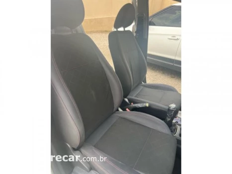 FOX - 1.6 MI PRIME 8V 4P MANUAL