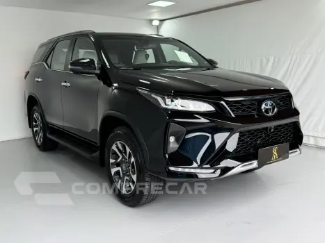 HILUX SW4 2.8 SRX Diamond 4X4 7 Lugares 16V Turbo Intercoole