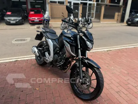 FZ25 FAZER
