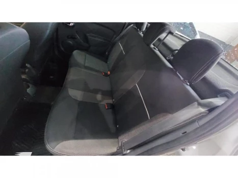 LOGAN - 1.0 12V SCE ZEN MANUAL