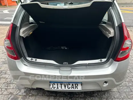 SANDERO 1.6 EXPRESSION 8V FLEX 4P MANUAL