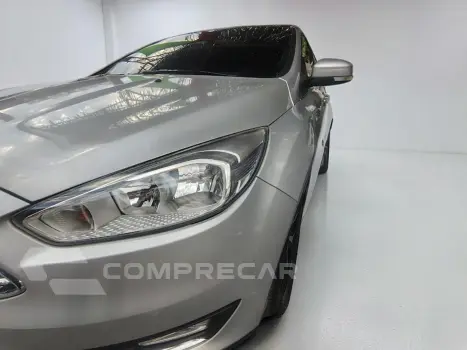 FOCUS 2.0 TITANIUM PLUS SEDAN 16V