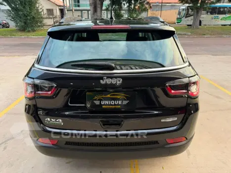 Compass 2.0 16V Diesel Longitude 4X4 Automático