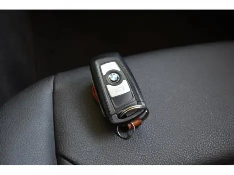 320i - 2.0 16V TURBO ACTIVE 4P AUTOMÁTICO
