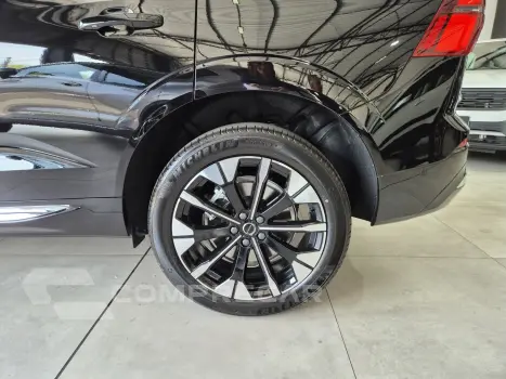 XC60 2.0 T8 PHEV PLUS AWD GEARTRONIC