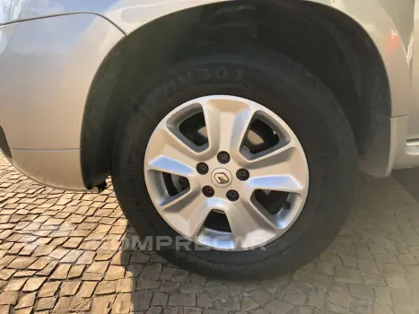 Duster 2.0 Dynamique 4X2 16V Flex 4P Automático