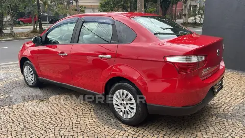 Grand Siena ATTRACTIVE 1.0 Flex 8V 4p