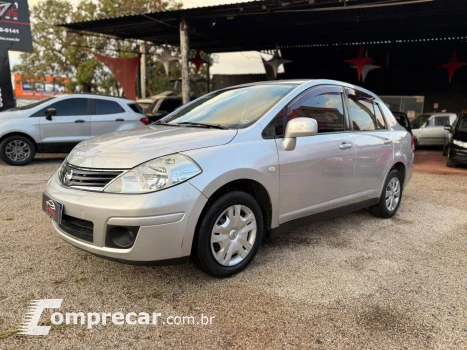 NISSAN TIIDA 1.8 Sedan 16V 4 portas